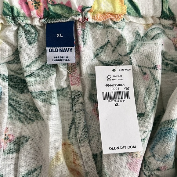 Old Navy High Waisted Linen Blend Wrap Front Mini Skort | Lemons - Picture 6 of 7